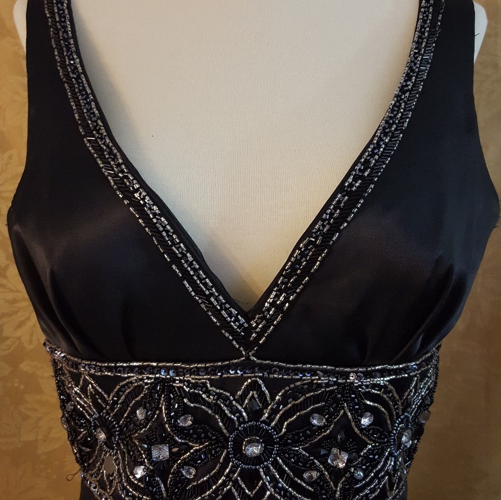 Dress Black with beads